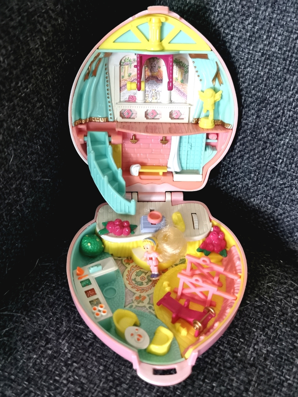 Polly Pocket Stylin' Workout (1995)